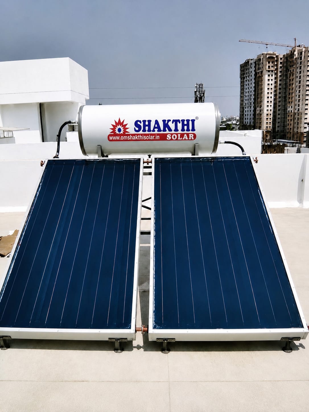 Pressurized solar water heater